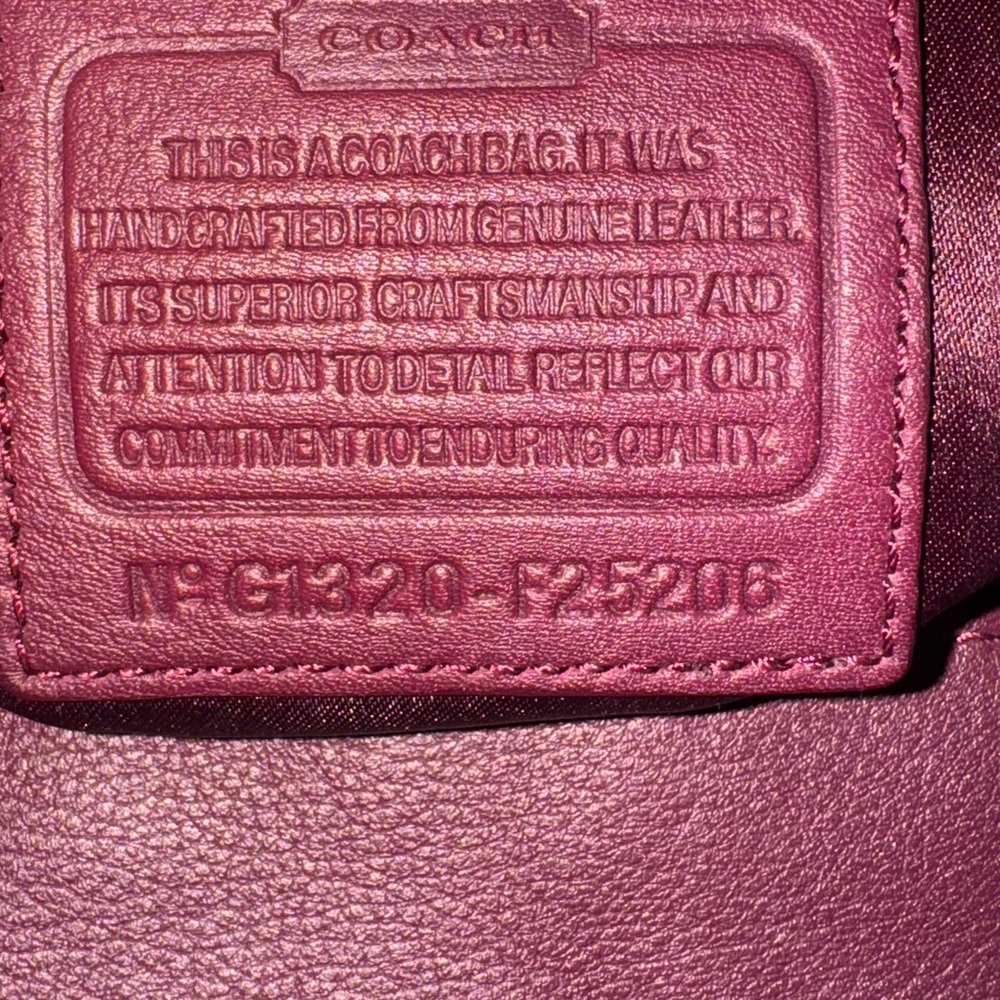 Coach Deep Burgundy Leather crossbody/shoulder Handbag 125206 - Picture 5 of 10